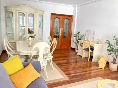 Apartamento Amplio Y Elegante En Las Arenas