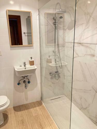 Apartamento Amplio Y Elegante En Las Arenas