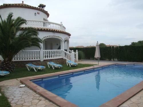 Villa Marisol