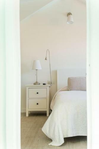 Fabulous Bungalow , Wifi, Swimming Pool And Beach