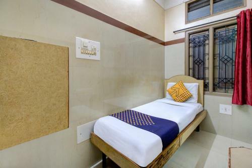 Hotel Spot On 75643 Golden Guest House