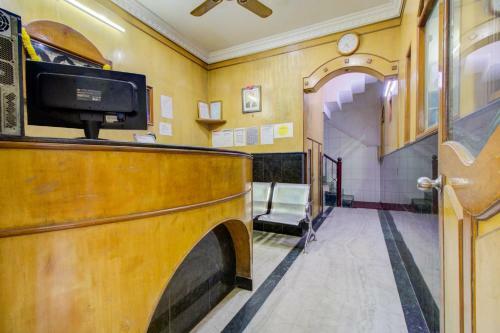 Hotel Spot On 75643 Golden Guest House