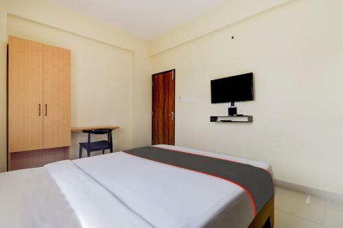 Collection O 83969 Hotel Golden Grand Inn