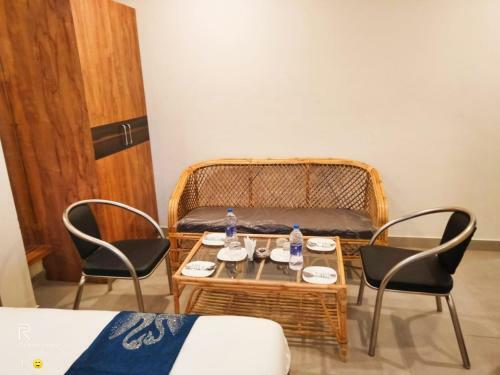 Hotel Amulya Fine Dine Residency