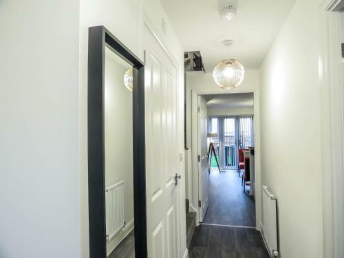 Tudors Esuites 5 Bed House