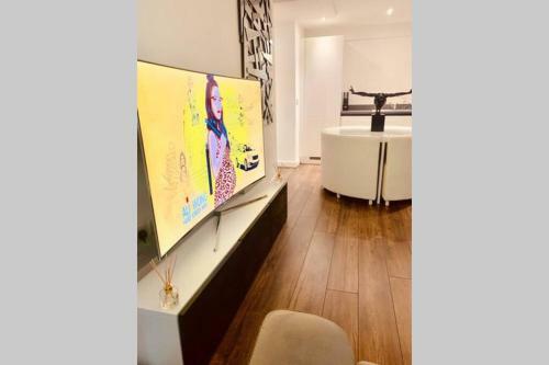 Fabrick Square Luxury City Centre Apartment