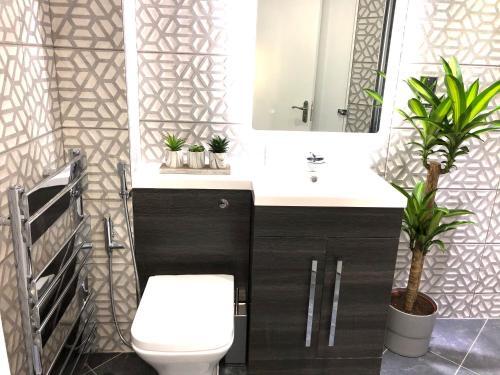 Apartamento Cozy Stay In Birmingham By The Canal !!