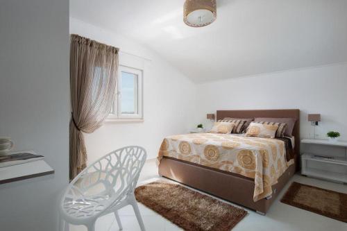 Apartments By The Sea Vir - 19422