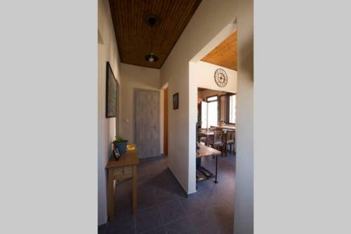 Kostas' House Argostoli