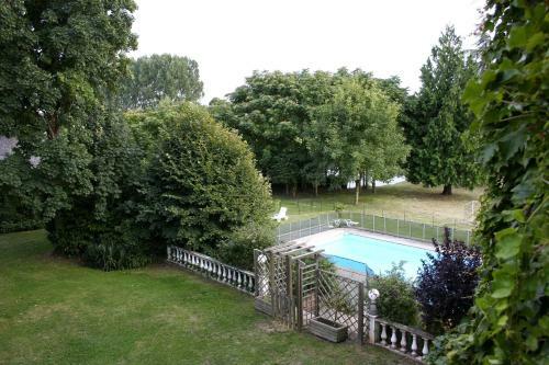 Bed & Breakfast Chateau De Montaupin