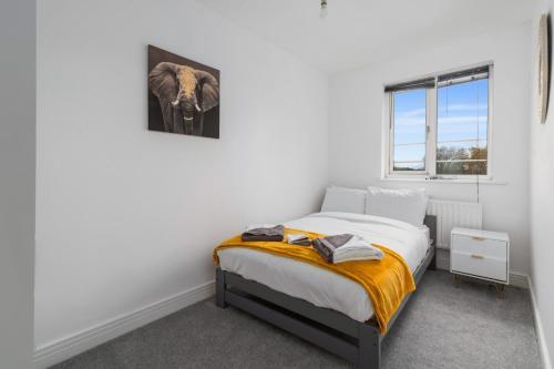Vibrant & Warm Apartment In Central Birmingham