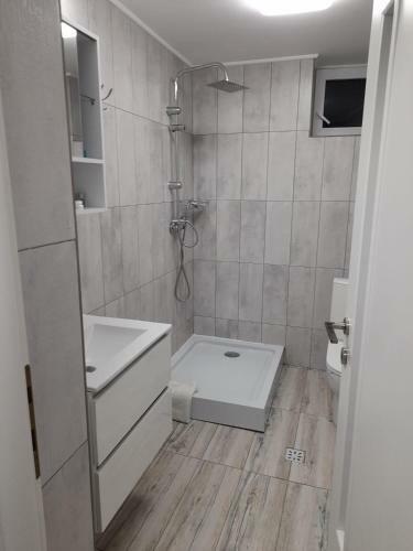 Hostal Casa Morarului
