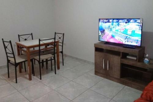 Casa Entera Con Cochera Cerca A La Playa Pimentel