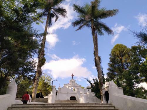 El Calvario Hostal