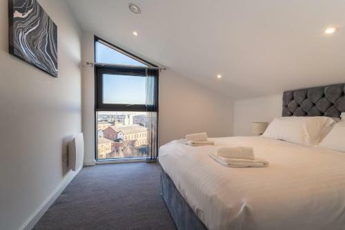Chic 2 Bed 2 Bath Apartment In A Modern Development