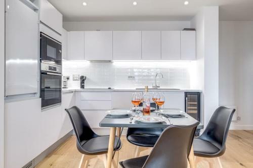 Serene - Luxury 5 Star - City Centre - Netflix - Fast Wifi
