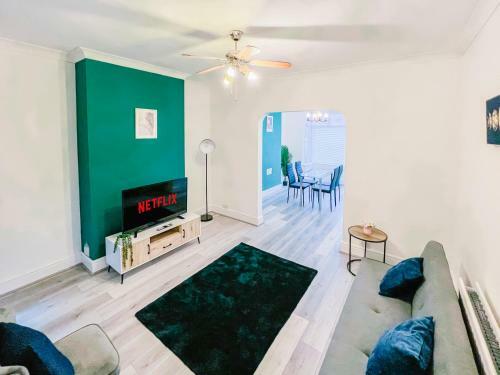 ?cosy Home? Near Nec, Bhx, Bullring & Solihull