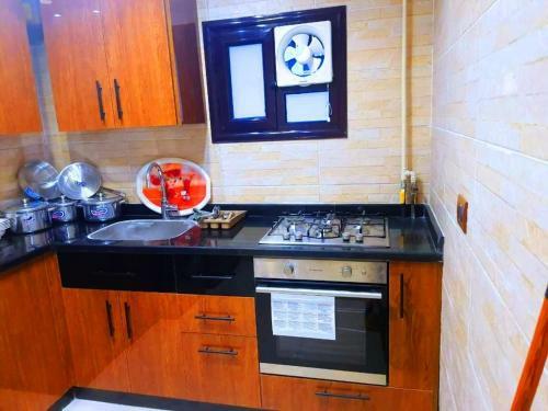 Golden Jewel Apartment Hotel - Stanley