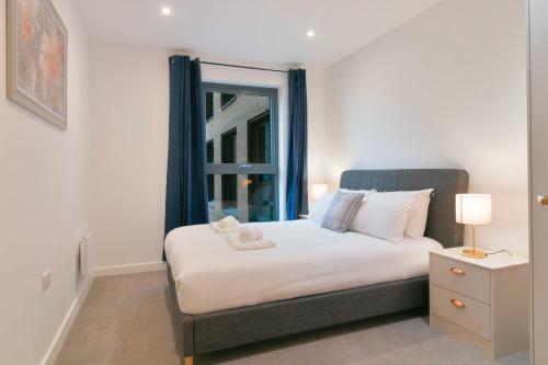 Stunning Contemporary Apartment In Central Birmingham