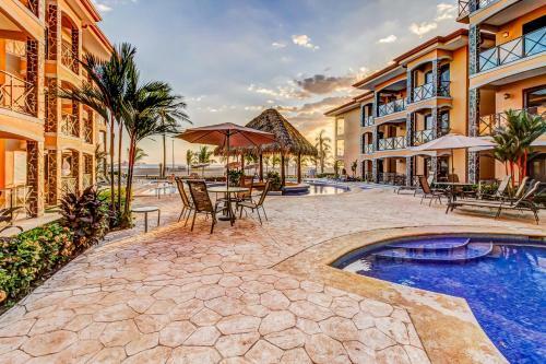 Bah�a Encantada H4