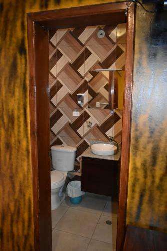 Hostal Hotel Viena Internacional