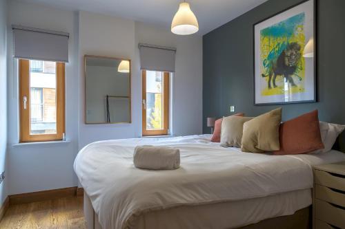 Pass The Keys Lush 2 Bed Apartment Central Free Parking