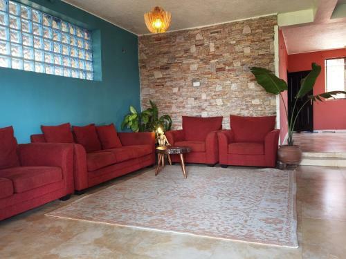 Bed & Breakfast Unique Rooms In An Authentic Part Of Kampala