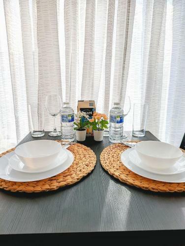 Cozy Luxury 1 Bedroom Apartment With Parking