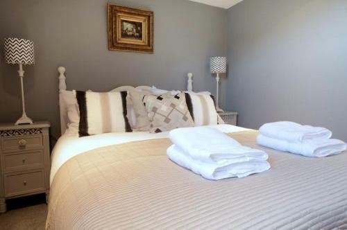 Apartamento The Barn @bourne Eau House