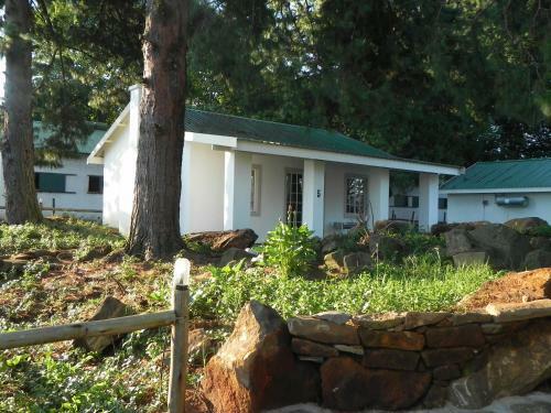 Waterwoods Cottages And Wedding Venue