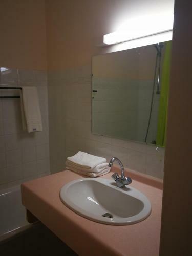 Hotel H�tel Espace Montclar