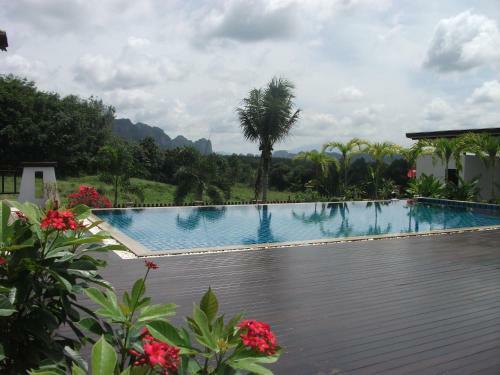 Hotel Leelawadee Garden Resort