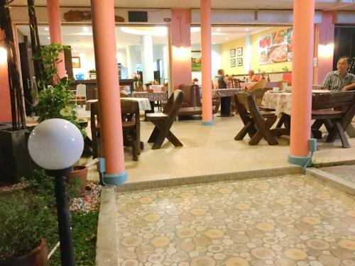 Thip Residence Boutique Hotel