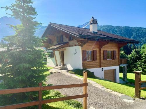 Chalet La Chamoissette With Panoramic Views