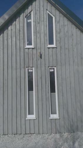 Tigh Eilidh (the Cabin On The Hill)