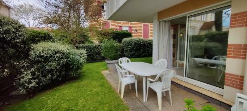 Apartamento 73 M2 With Garden And Private Access To The Beach