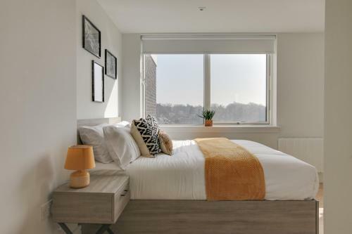Kings Road Apartments