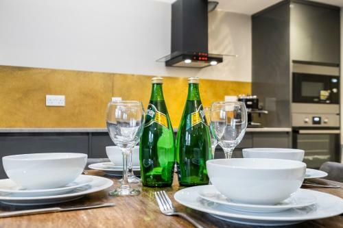 Corporate & Contractor Short Stay Accommodation By King Square Apartments