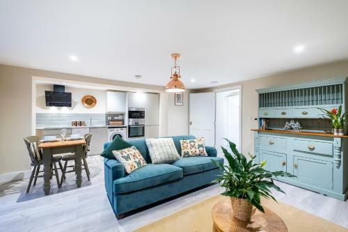 Corporate & Contractor Short Stay Accommodation By King Square Apartments