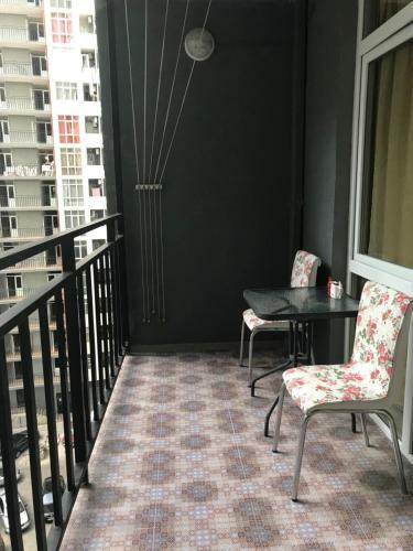 Teo's Apartment On Kobaladze Str 8a