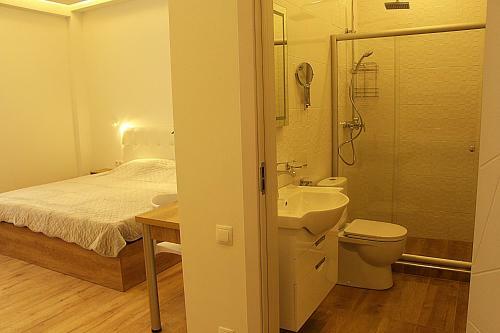 A Class Apartments In Old Tbilisi Shardeni