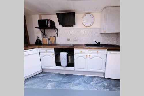 Luib House. Spacious Self-catering By The Sea.