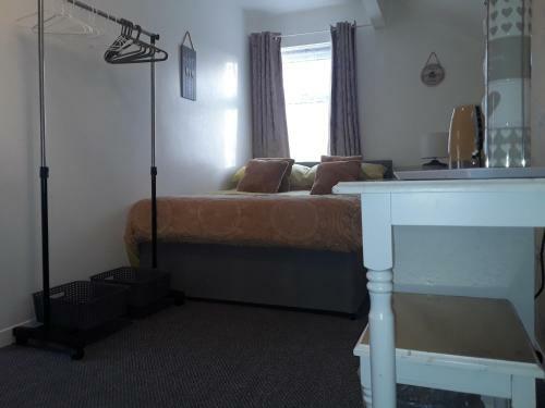 Hostal The Weeton Guesthouse