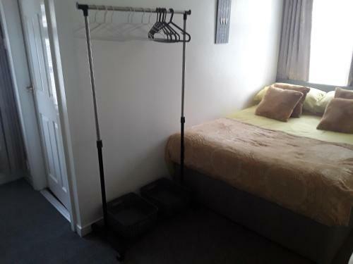 Hostal The Weeton Guesthouse