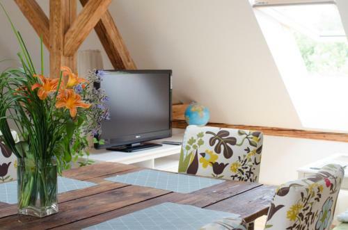Entire Loft Close To Beautiful Logar Valley