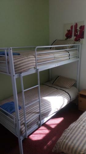 Myroomz Golden Strand Hotel