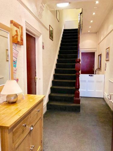 Apartamento Empress Select Holiday Flats