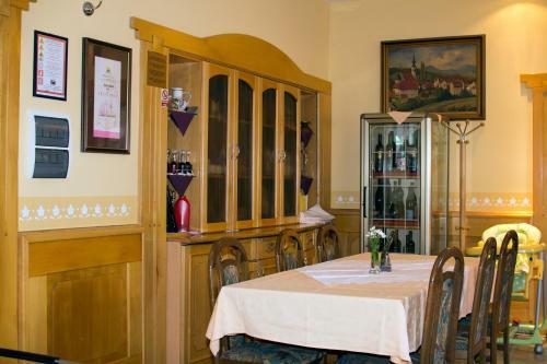 Hostal Guest House Bohor?
