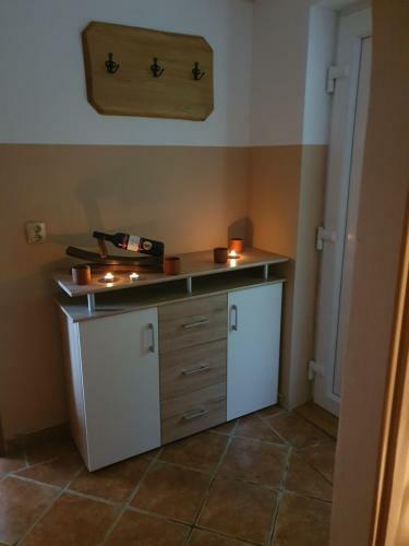 Apartment At Tony
