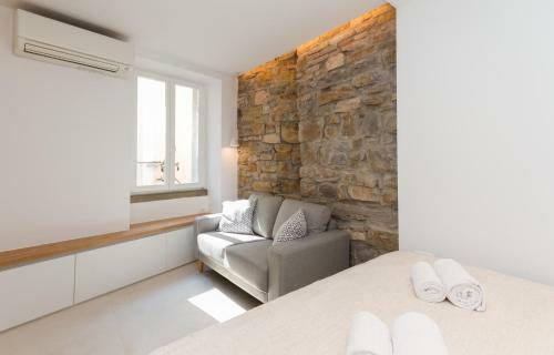 Studio Apartment Tetida By Locap Group